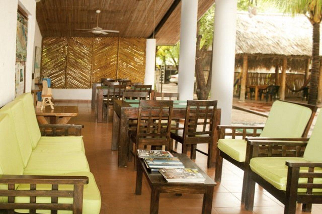Hotel Los Cobanos Village Lodge エクステリア 写真