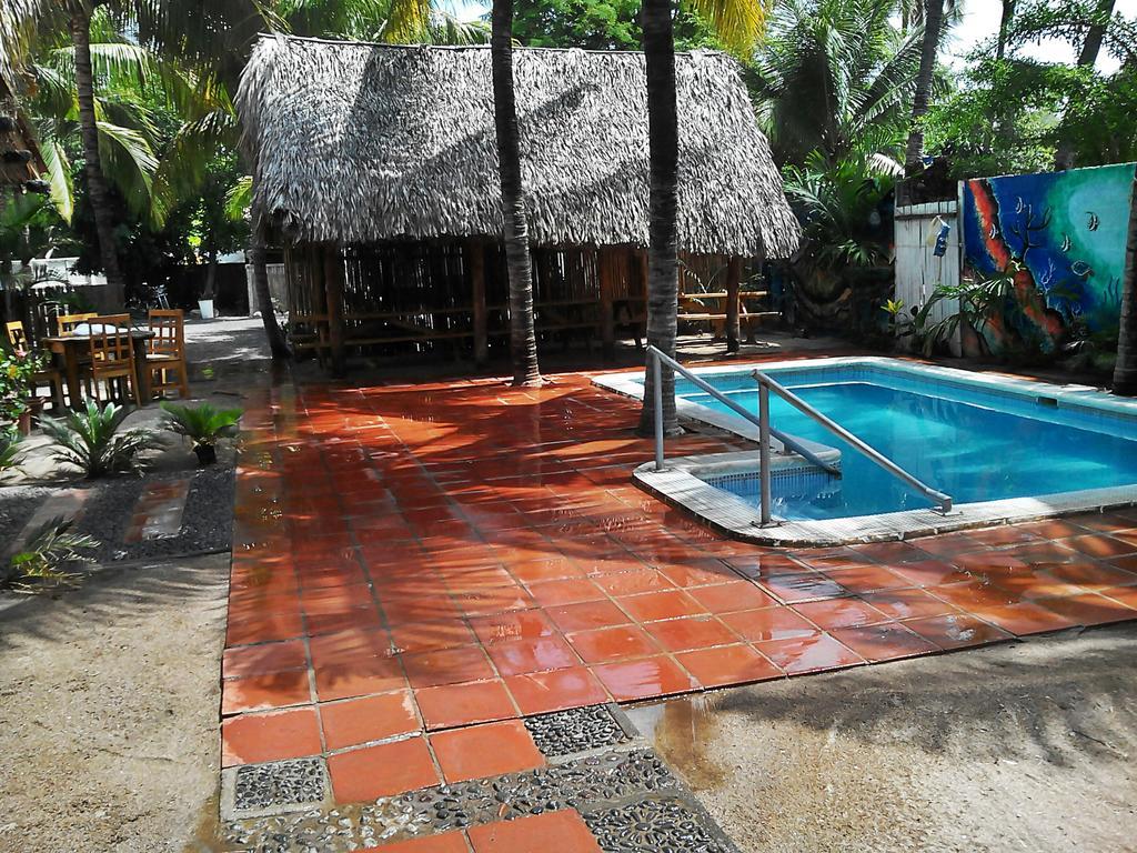 Hotel Los Cobanos Village Lodge エクステリア 写真