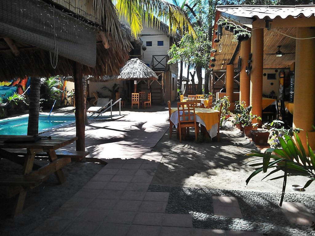 Hotel Los Cobanos Village Lodge エクステリア 写真