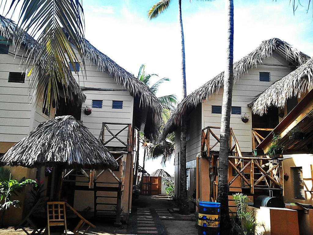 Hotel Los Cobanos Village Lodge エクステリア 写真