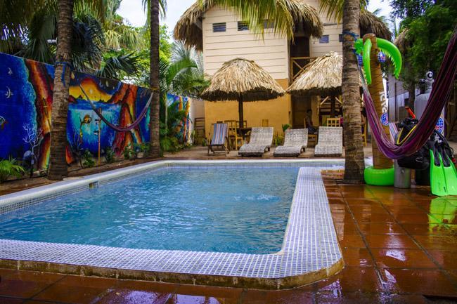 Hotel Los Cobanos Village Lodge エクステリア 写真